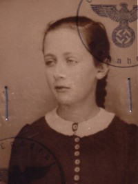 Portrait  <u>Margot</u> Emilie Seewi, geb. Rapp